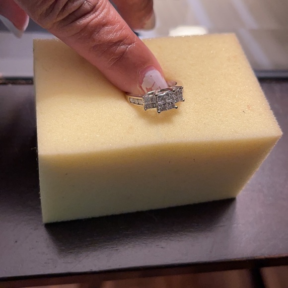 Diamond ring - Picture 5 of 6